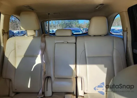 2016 Toyota Highlander Xle z USA, uszkodzony, nr VIN 5TDJKRFH4GS328559